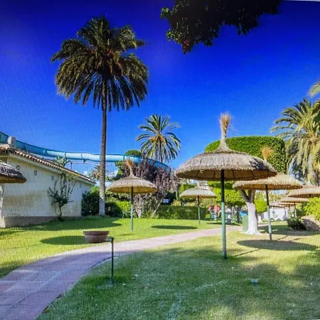 Benalbeach 2bdr Beach100m 5 Pools Gardens 아파트