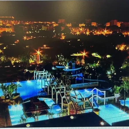 아파트 Benalbeach 2bdr Beach100m 5 Pools Gardens *