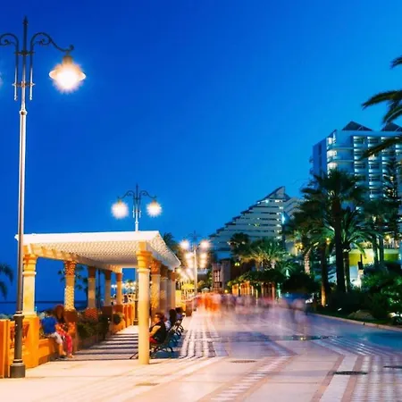 Benalbeach 2bdr Beach100m 5 Pools Gardens 아파트 *