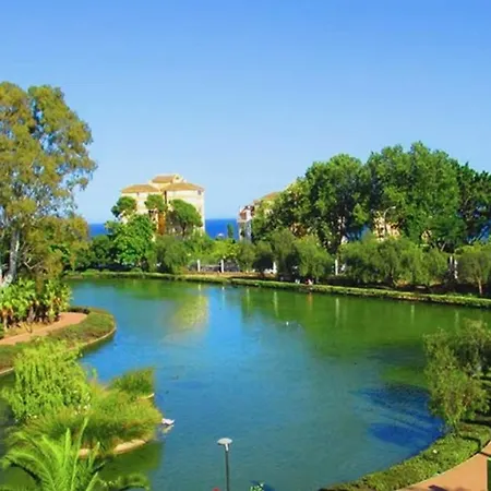 Benalbeach 2bdr Beach100m 5 Pools Gardens Apartamento *