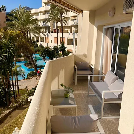 Benalbeach 2bdr Beach100m 5 Pools Gardens Apartamento